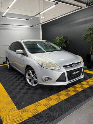 FORD FOCUS 2.0 TITANIUM SEDAN 16V FLEX 4P AUTOMÁTICO FORD FOCUS 2.0 TITANIUM SEDAN 16V FLEX 4P AUTOMÁTICO